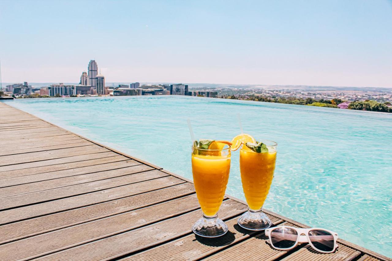 Reserved Suites Illovo 요하네스버그 외부 사진
