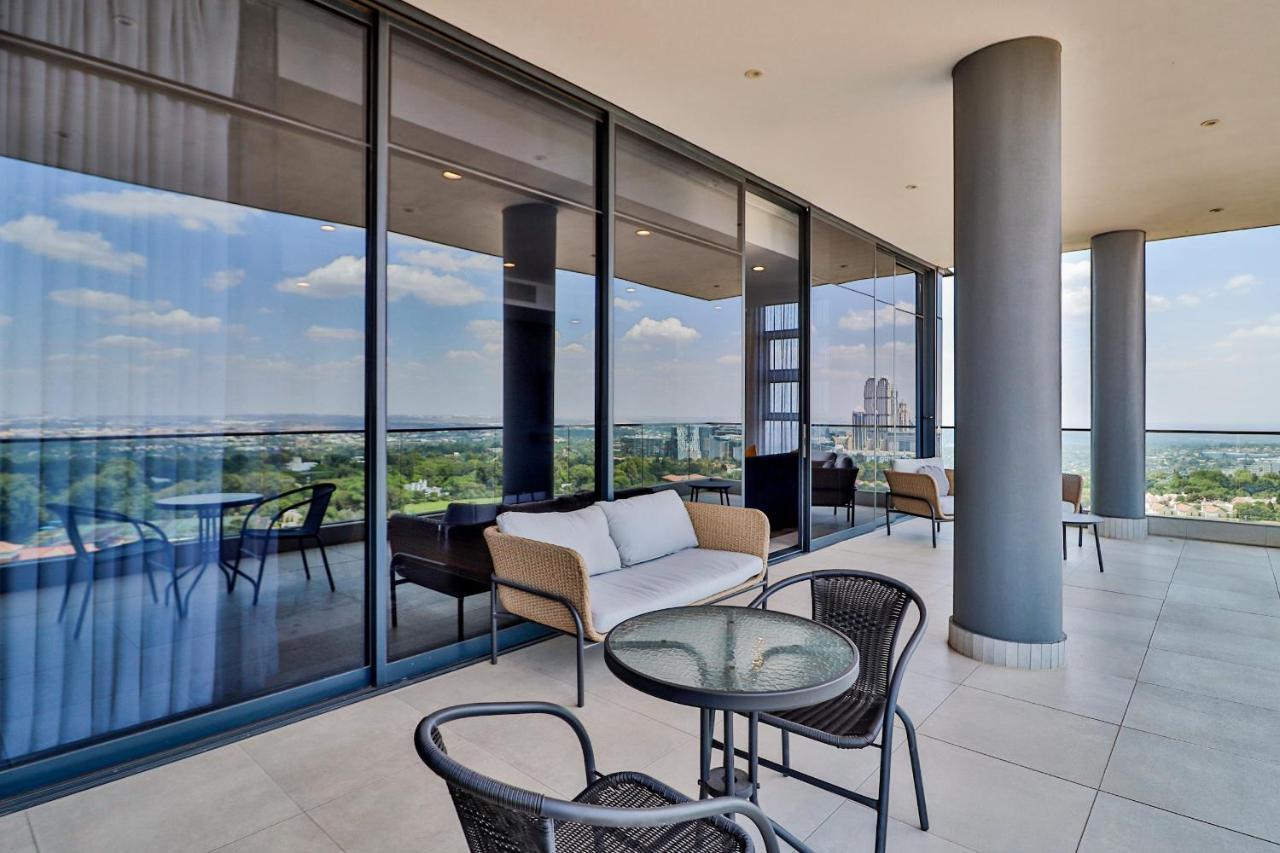 Reserved Suites Illovo 요하네스버그 외부 사진